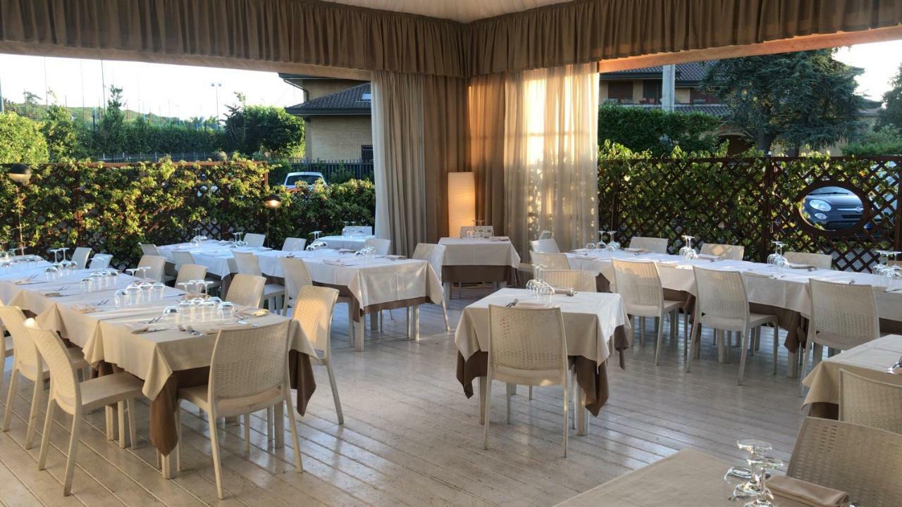 La Locanda Del Palatoraffinato ชัมปีโน ภายนอก รูปภาพ